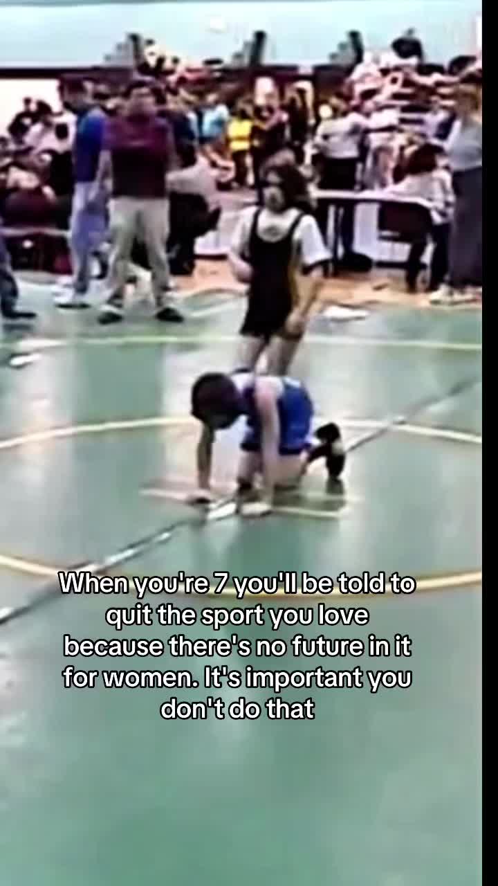 @Helen Maroulis