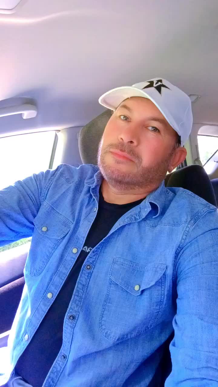@XanderEscobar