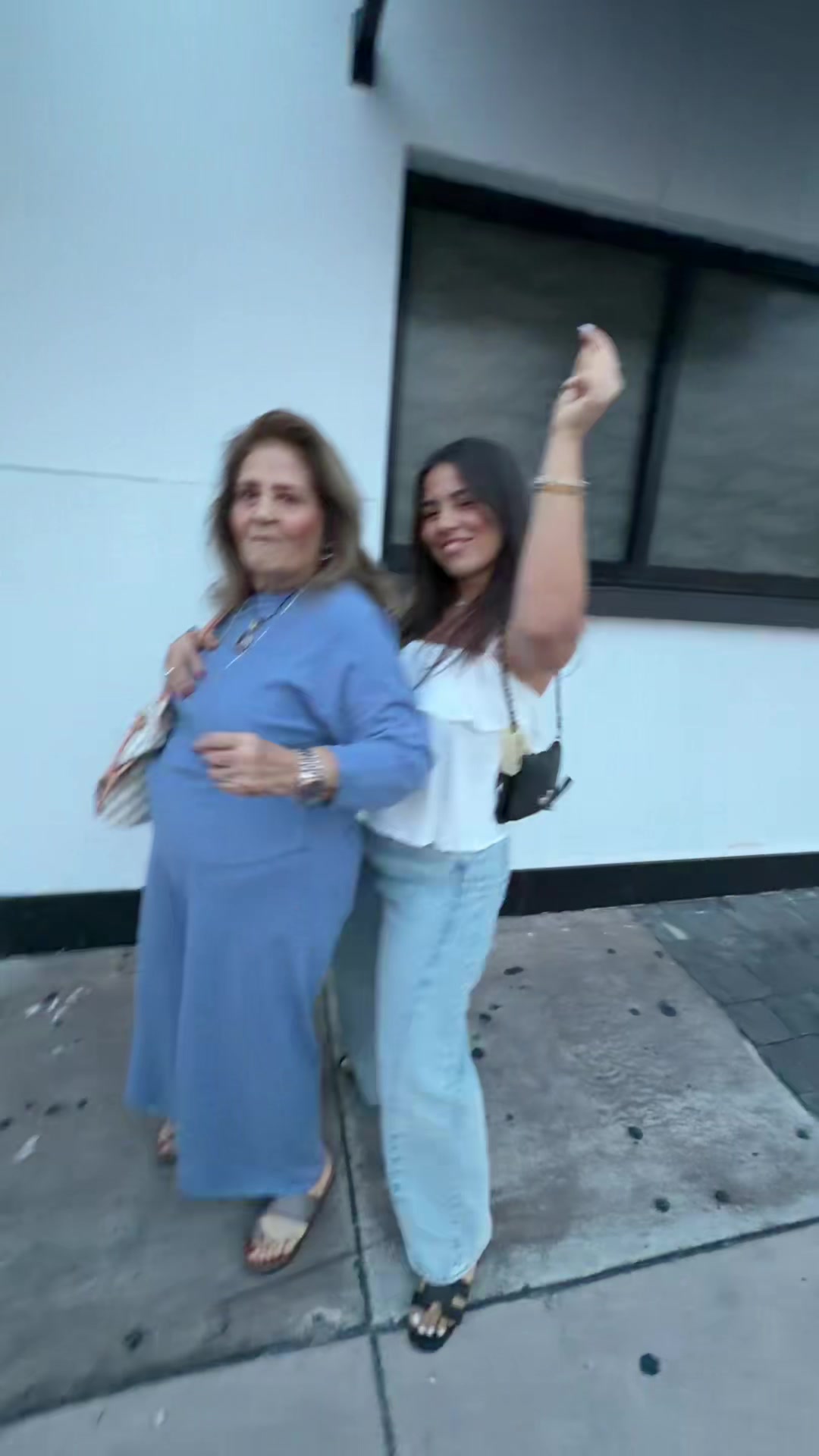 @hanahgonz
