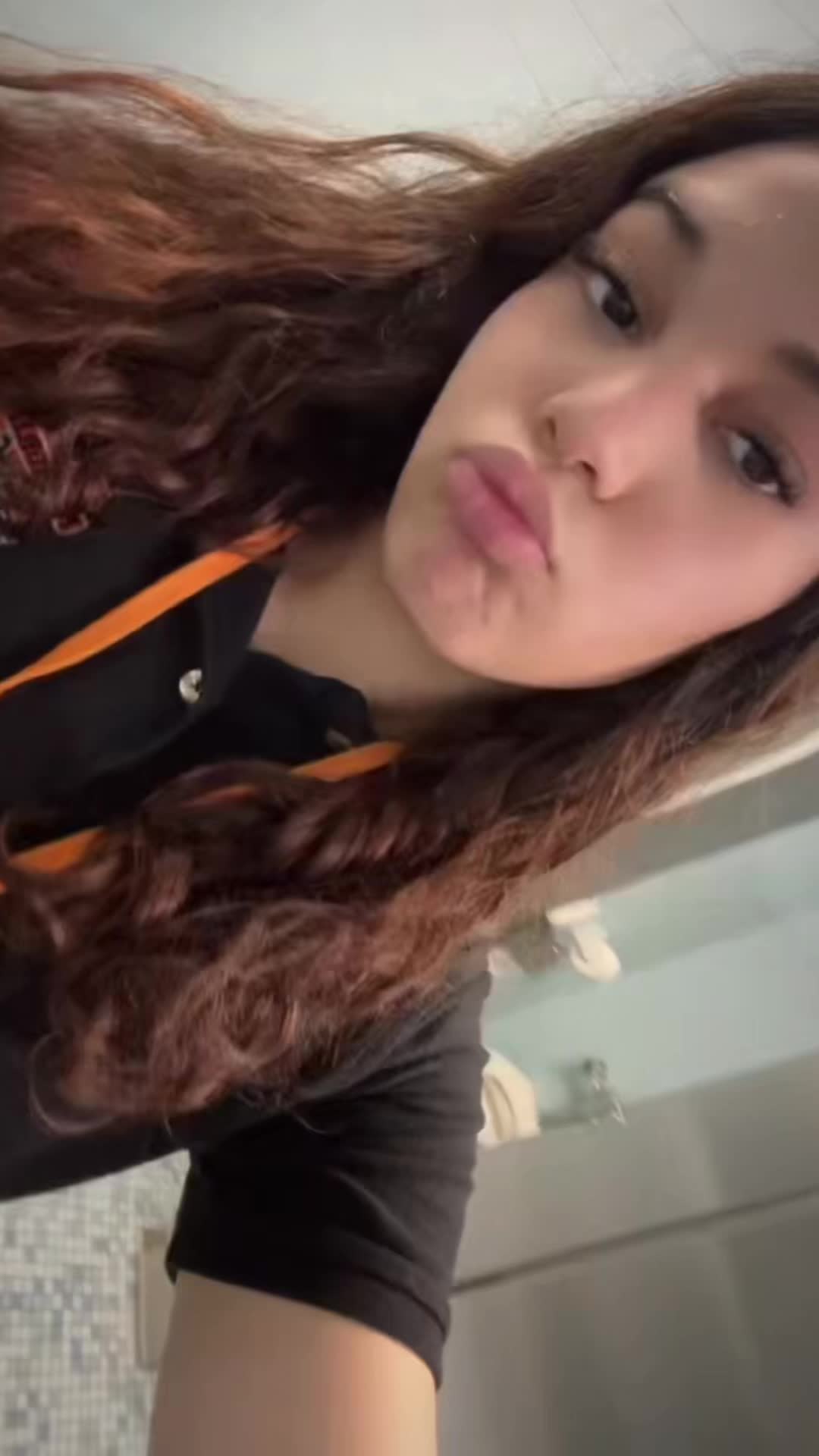 @miaalmanzarr