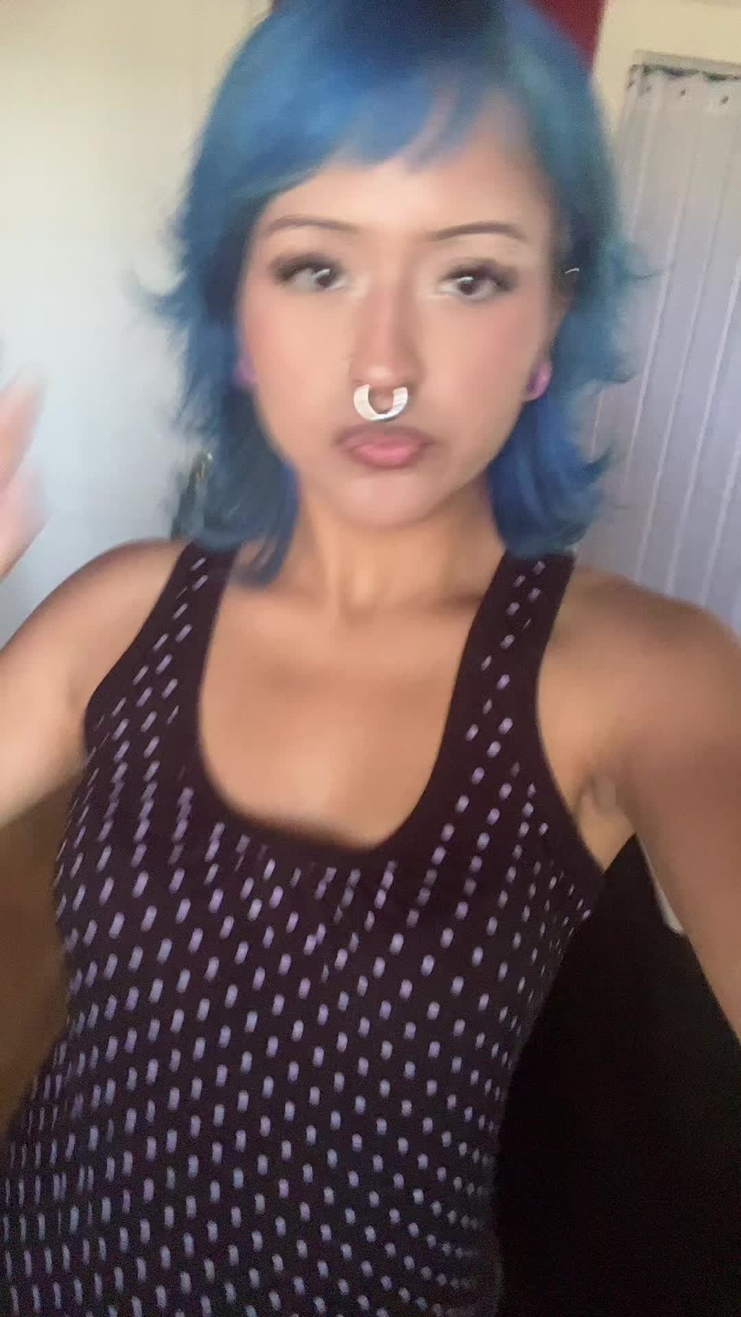 @😈