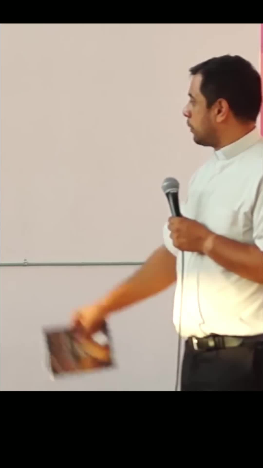 @Padre Cornejo Sermones
