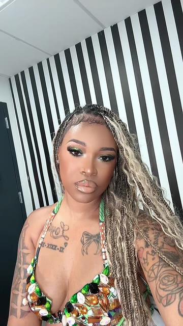 @SheèTrini🇹🇹