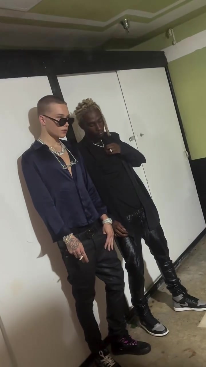@thisnothimv