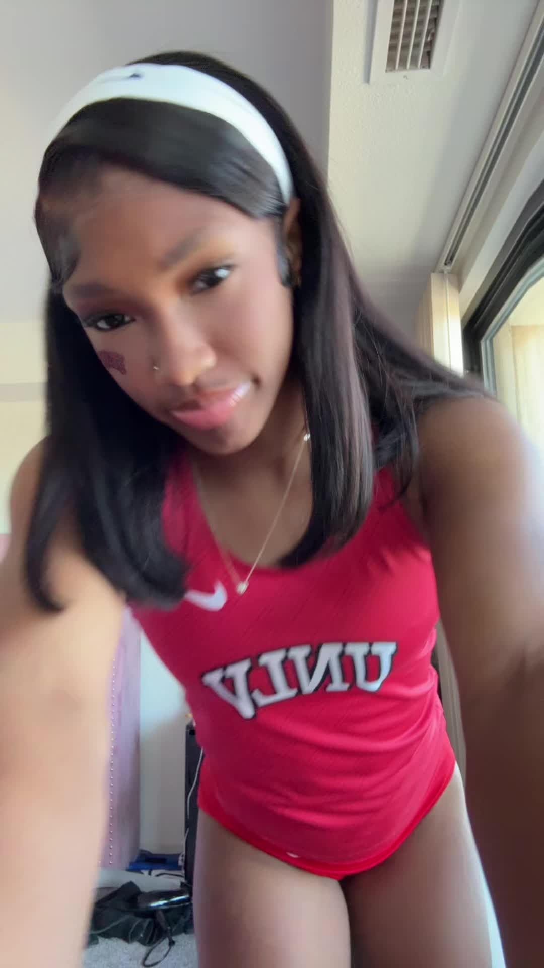 @J A Y D A