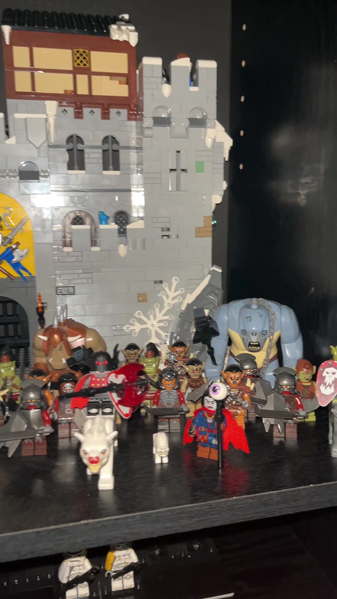 @raybricks