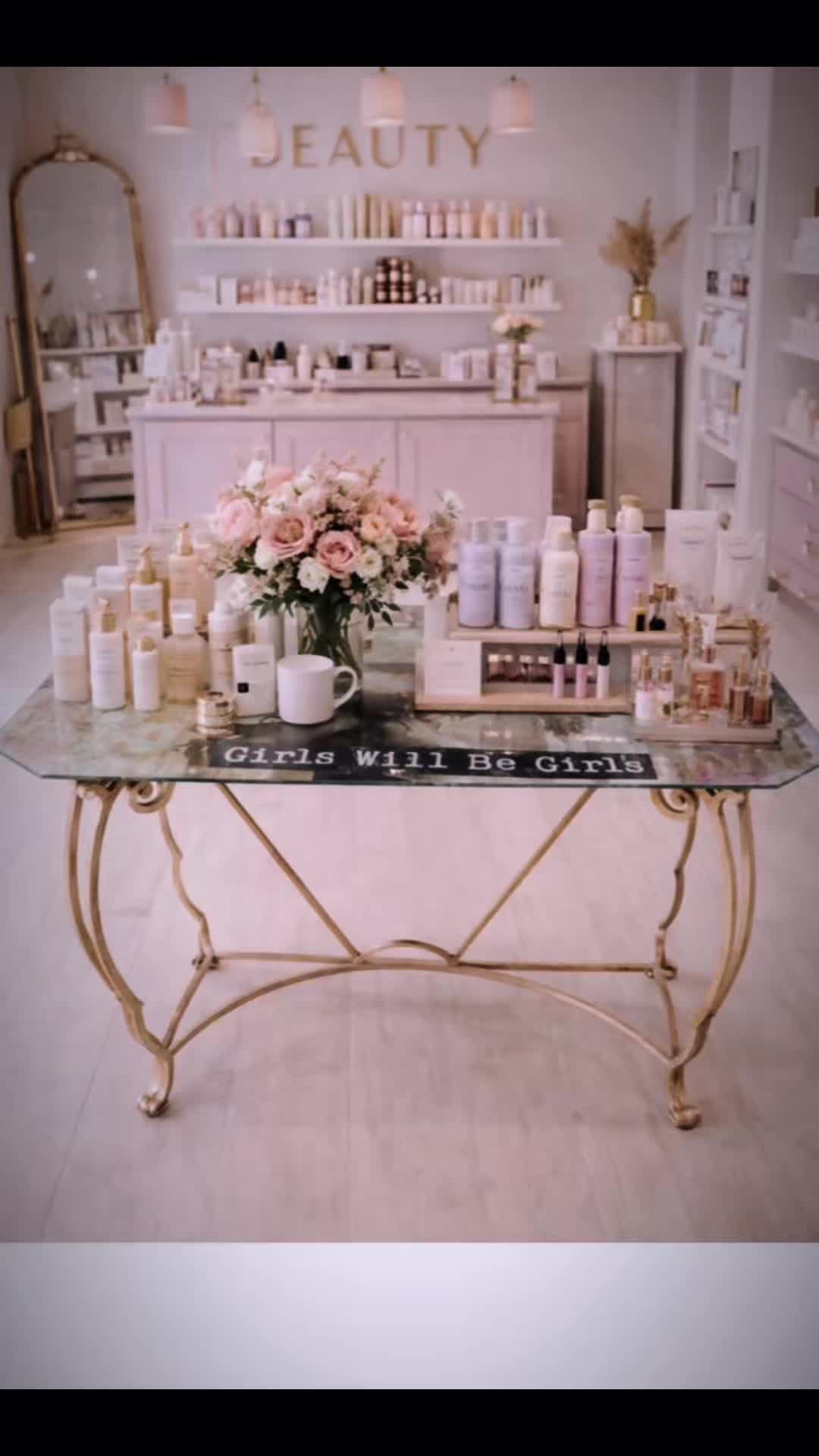 @charminzyfurniture