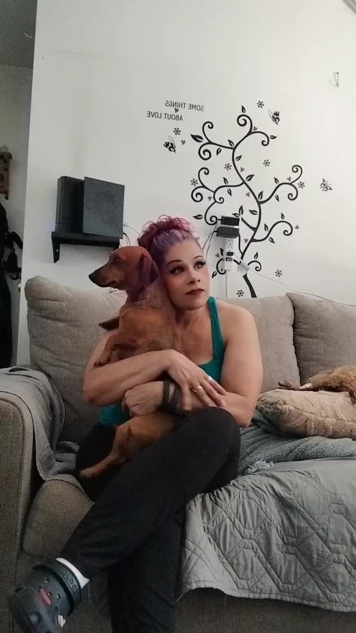 @Desiii