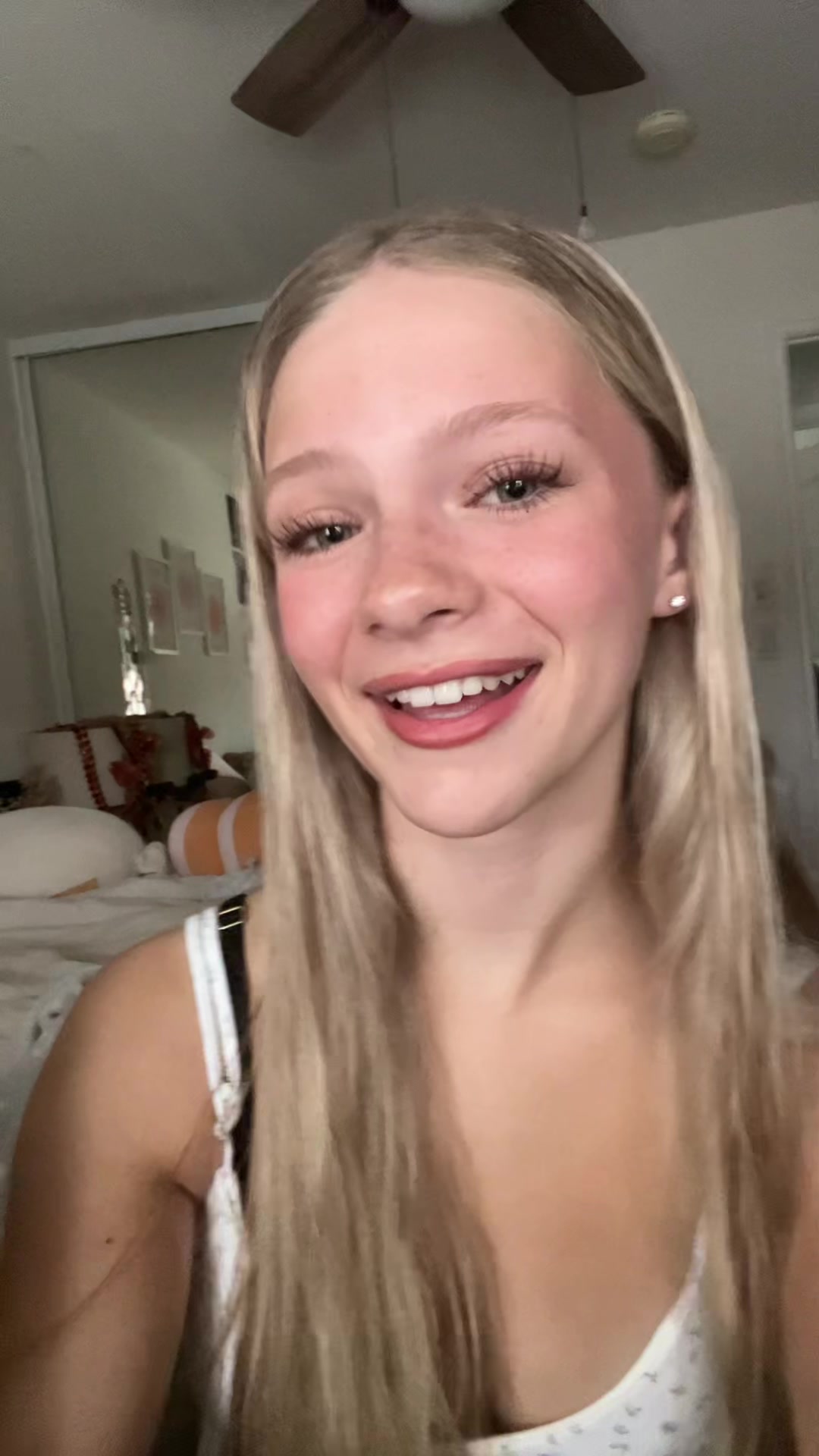 @julesss