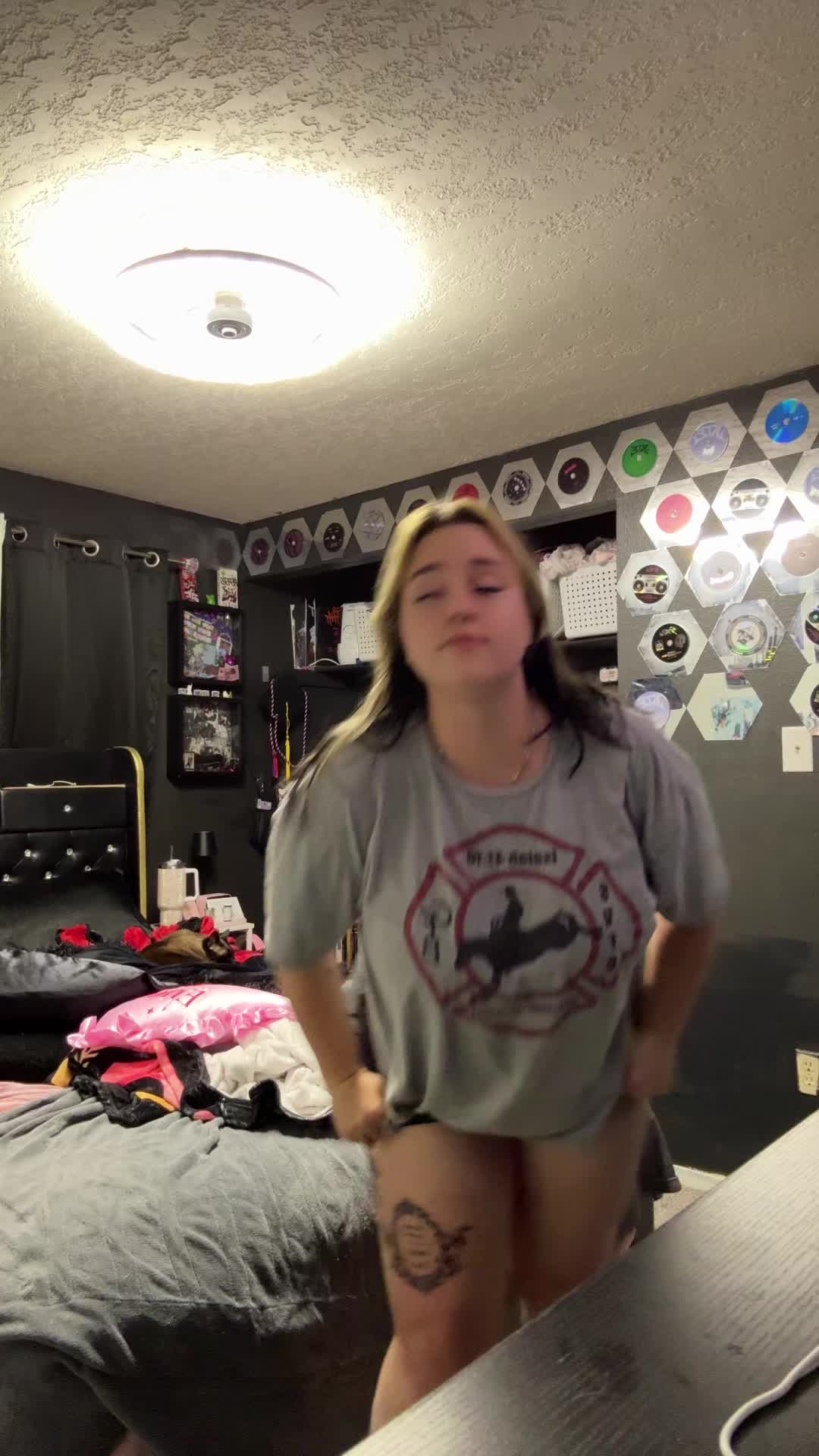 @thatpixelgothgirl