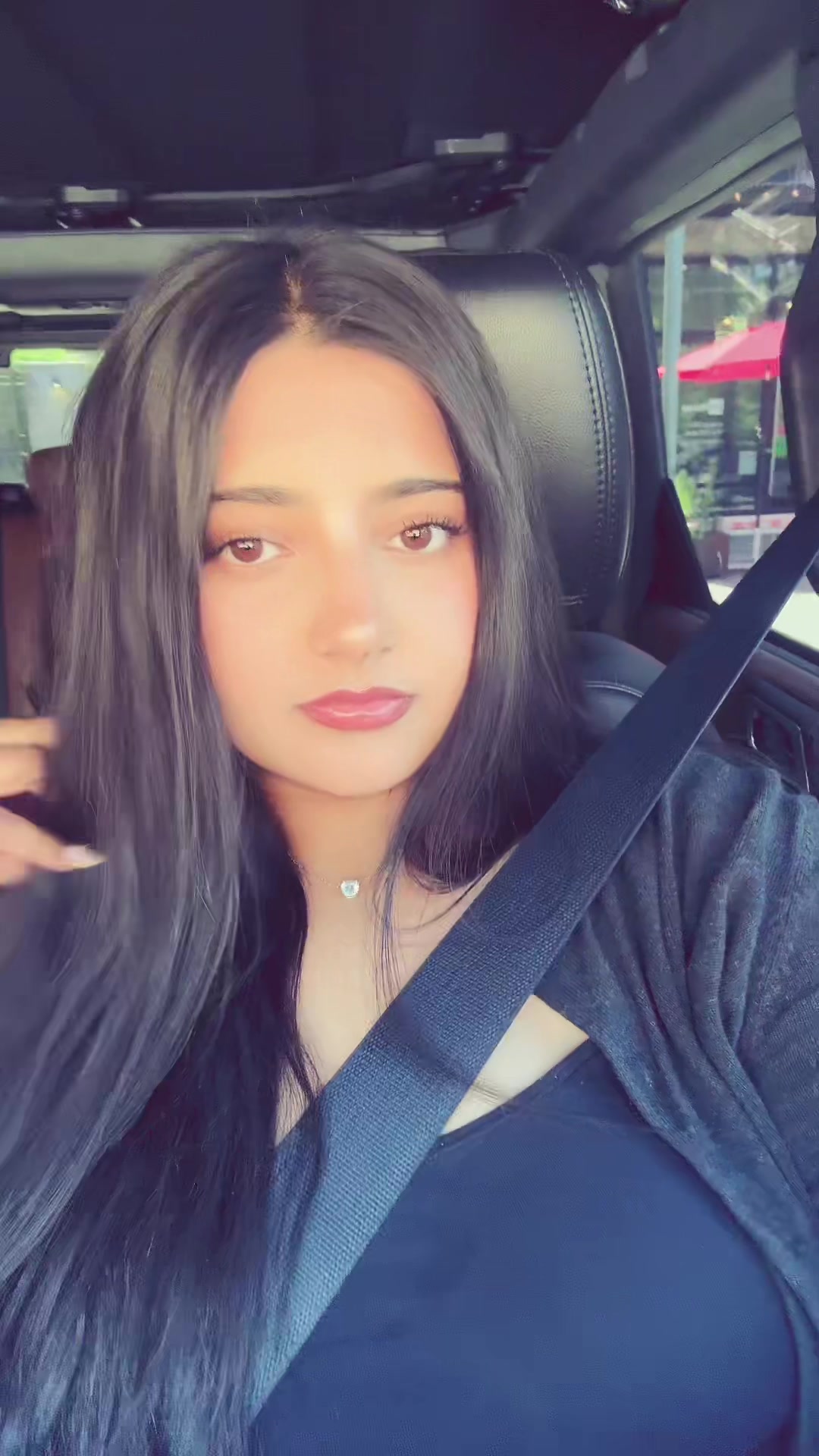 @sameera 🦢