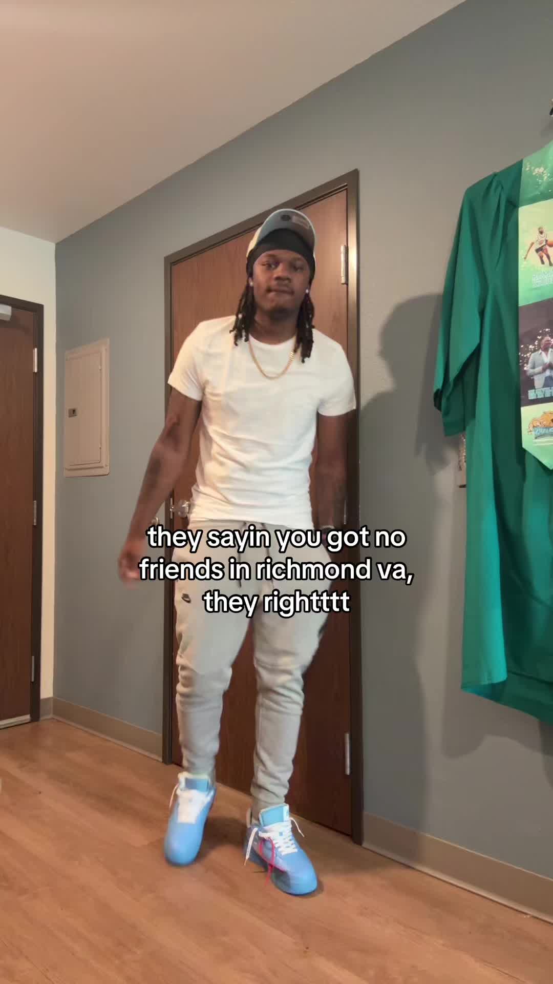 @Mr. 🐎