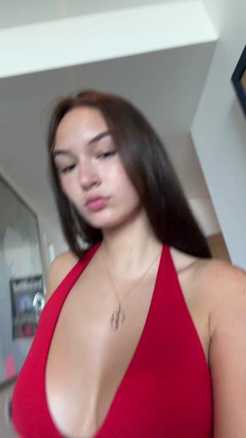 @Mia