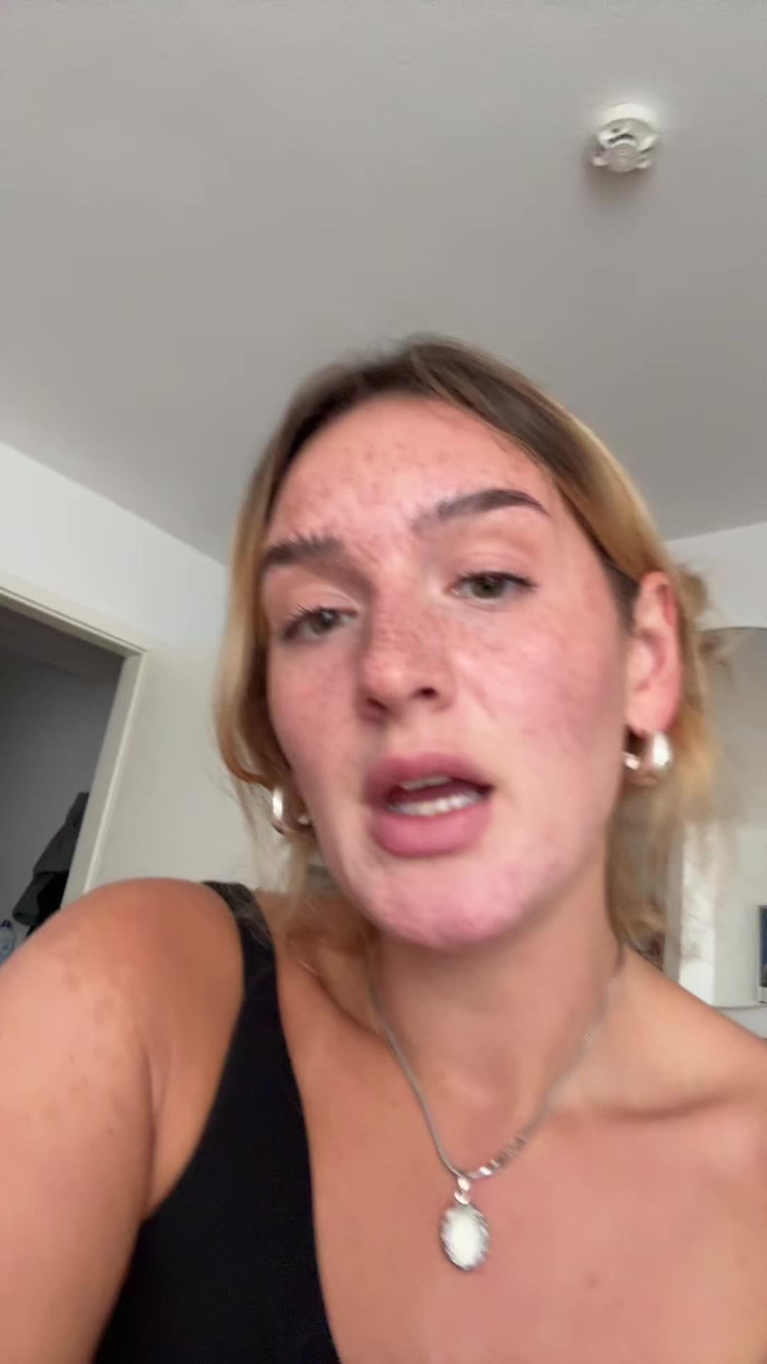@Lu