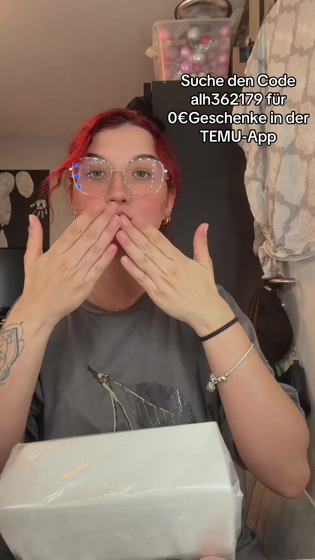 @Lena