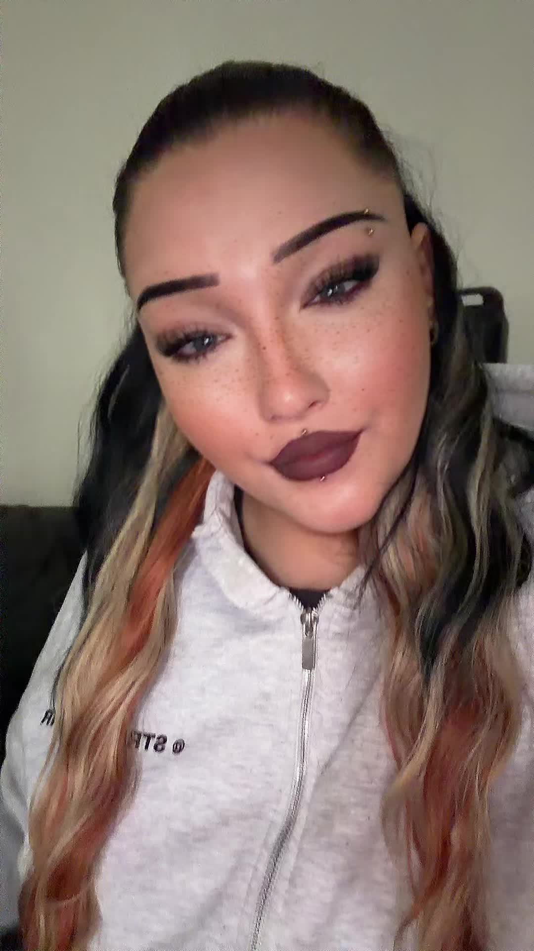 @Lilly Marie ⚢