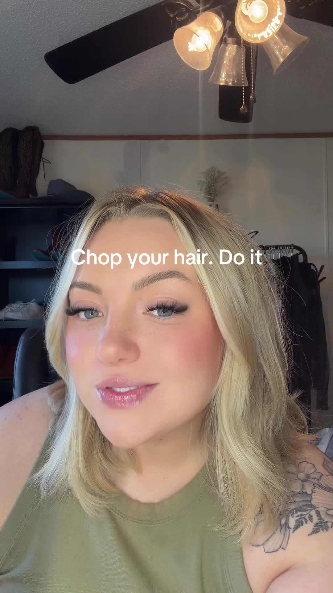 @Julia | MN Hairstylist