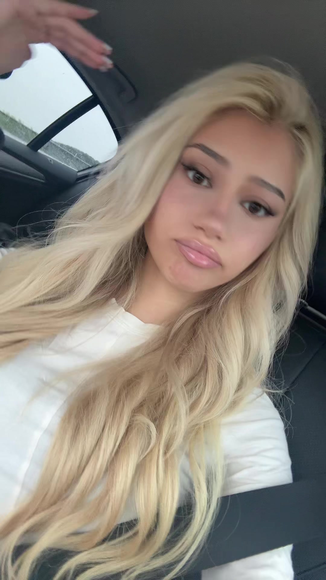 @ihateroza