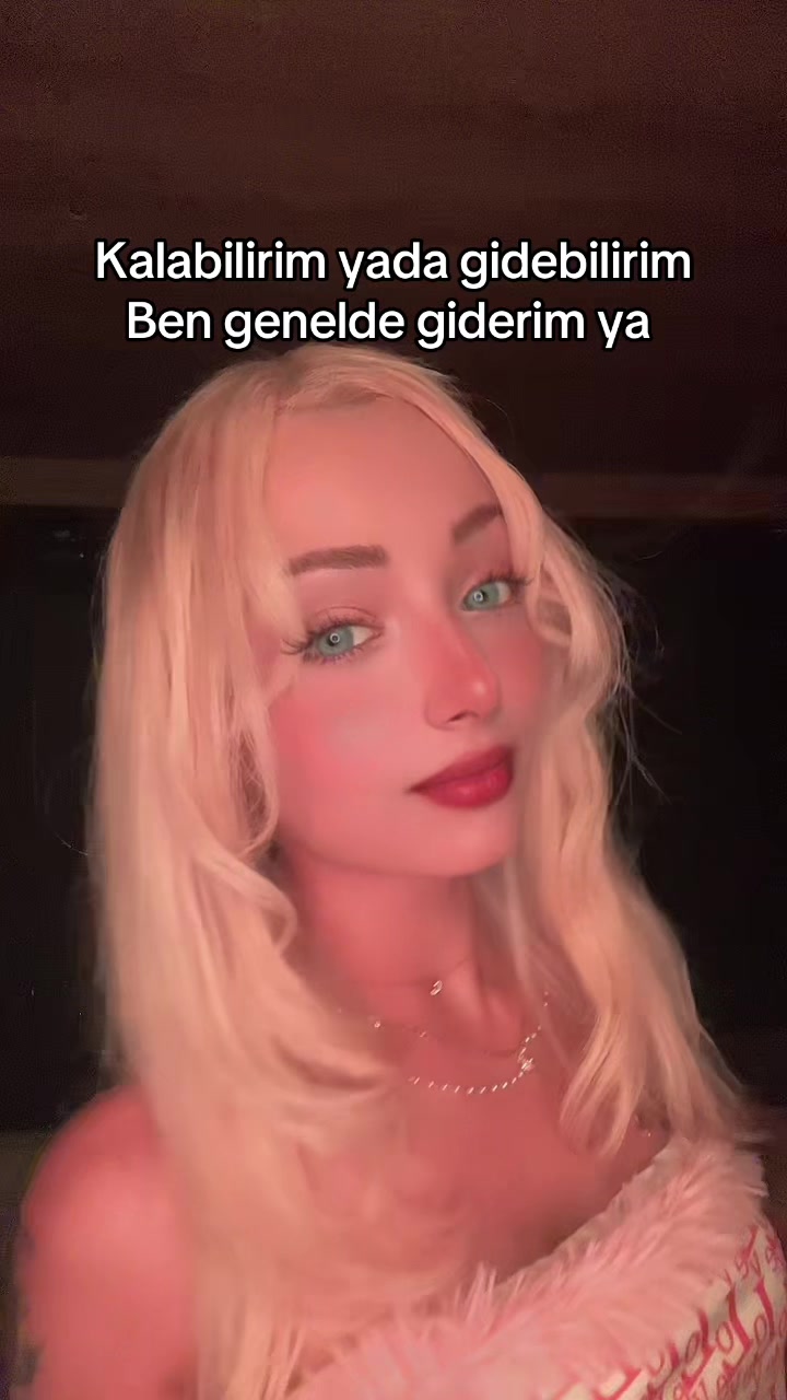 @𝓒 ☆