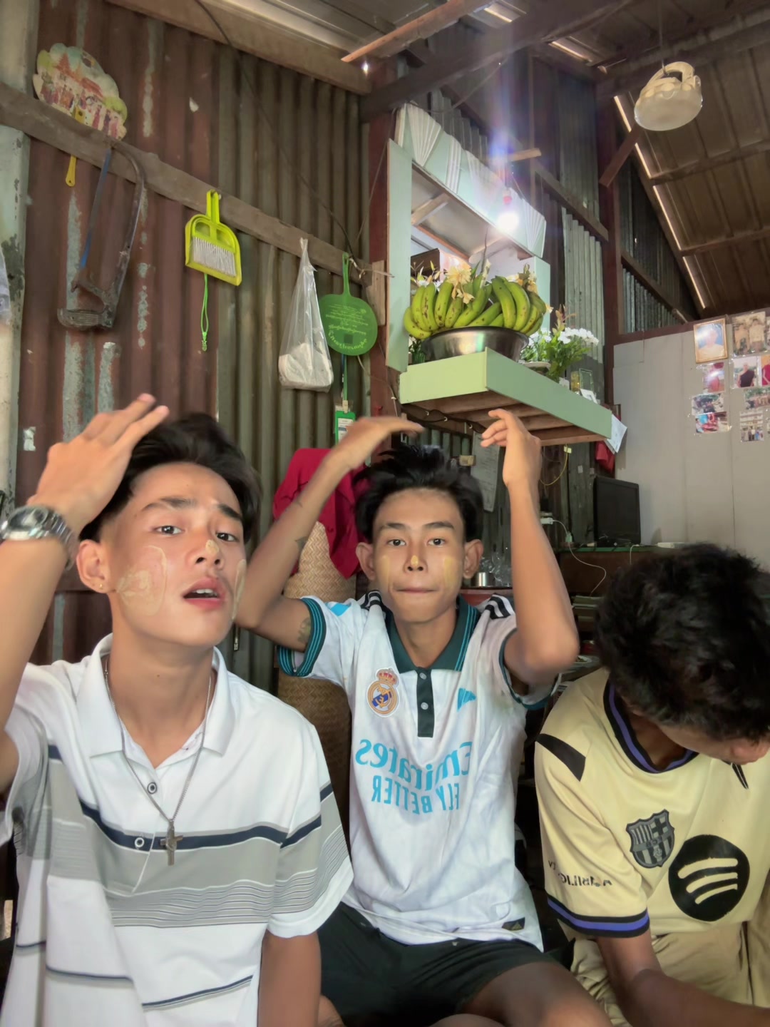 @🗣️မောင်ဟိန်း...🫪