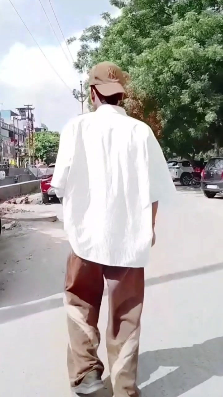 @EmwiLDsTllkinG