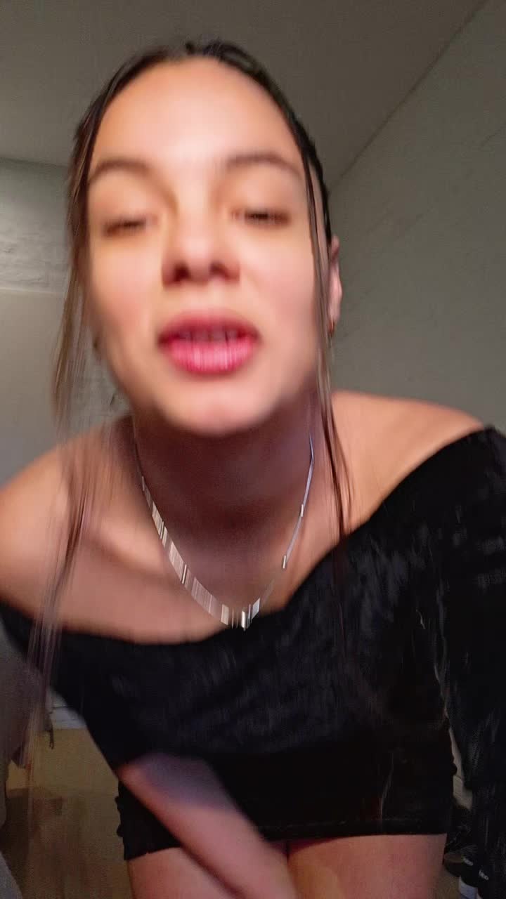 @yaque