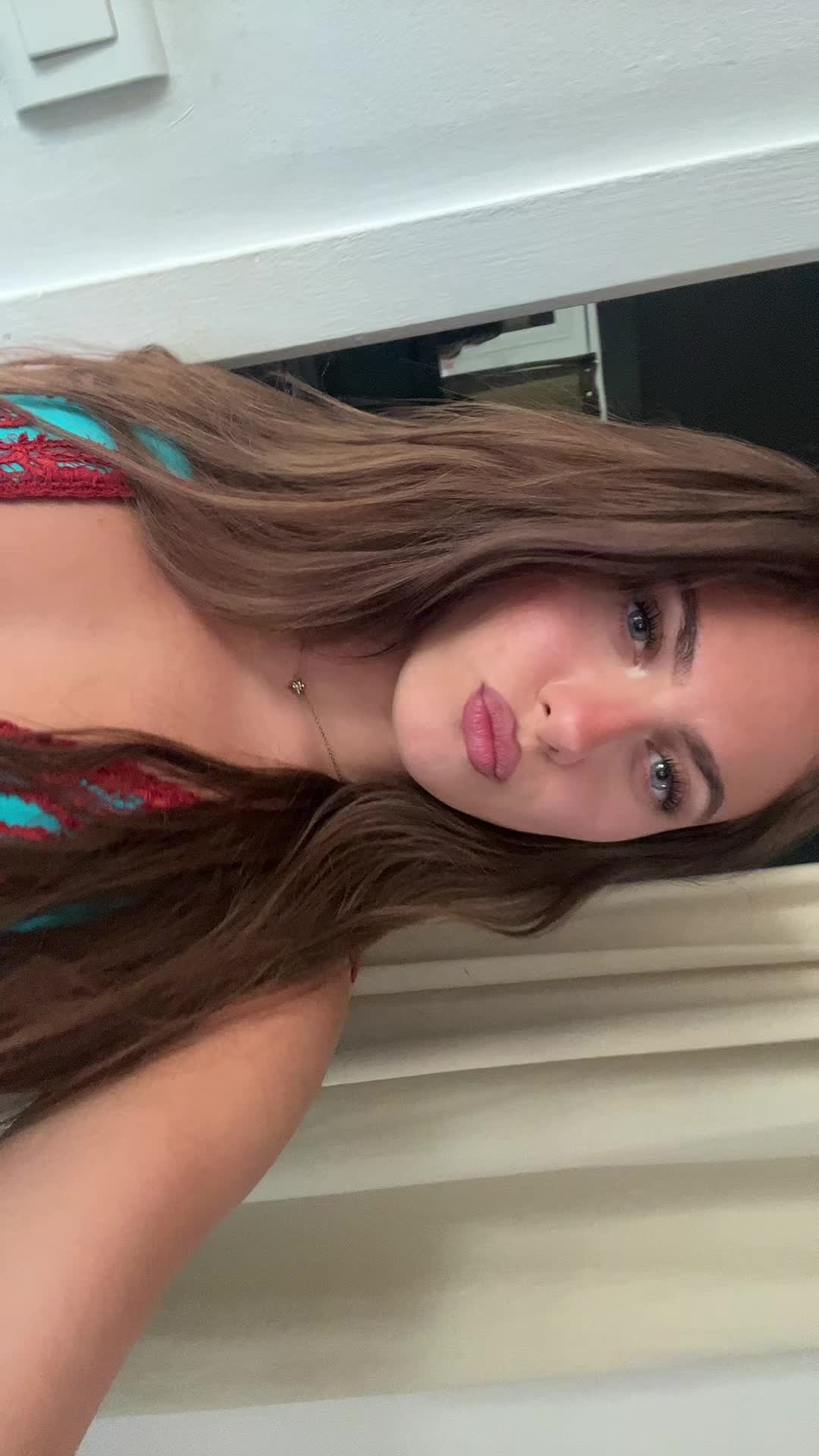 @cestlana