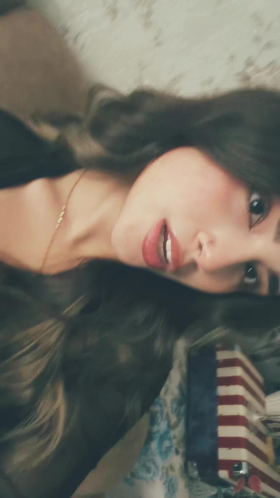 @Mellll