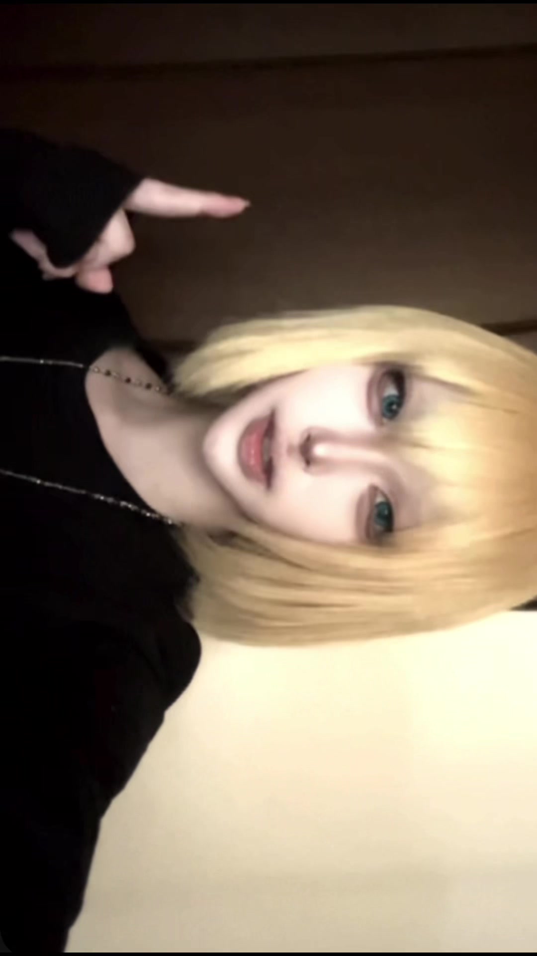 @ひな