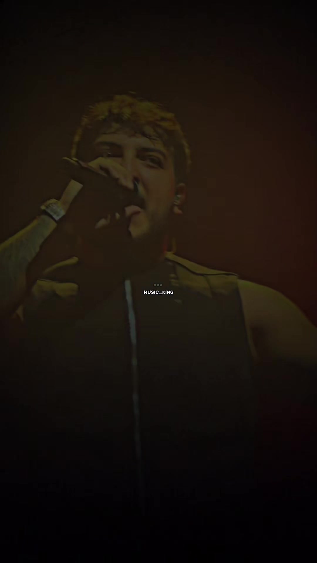 @𝐌𝐔𝐒𝐈𝐂 𝐊𝐈𝐍𝐆 👑 🔥