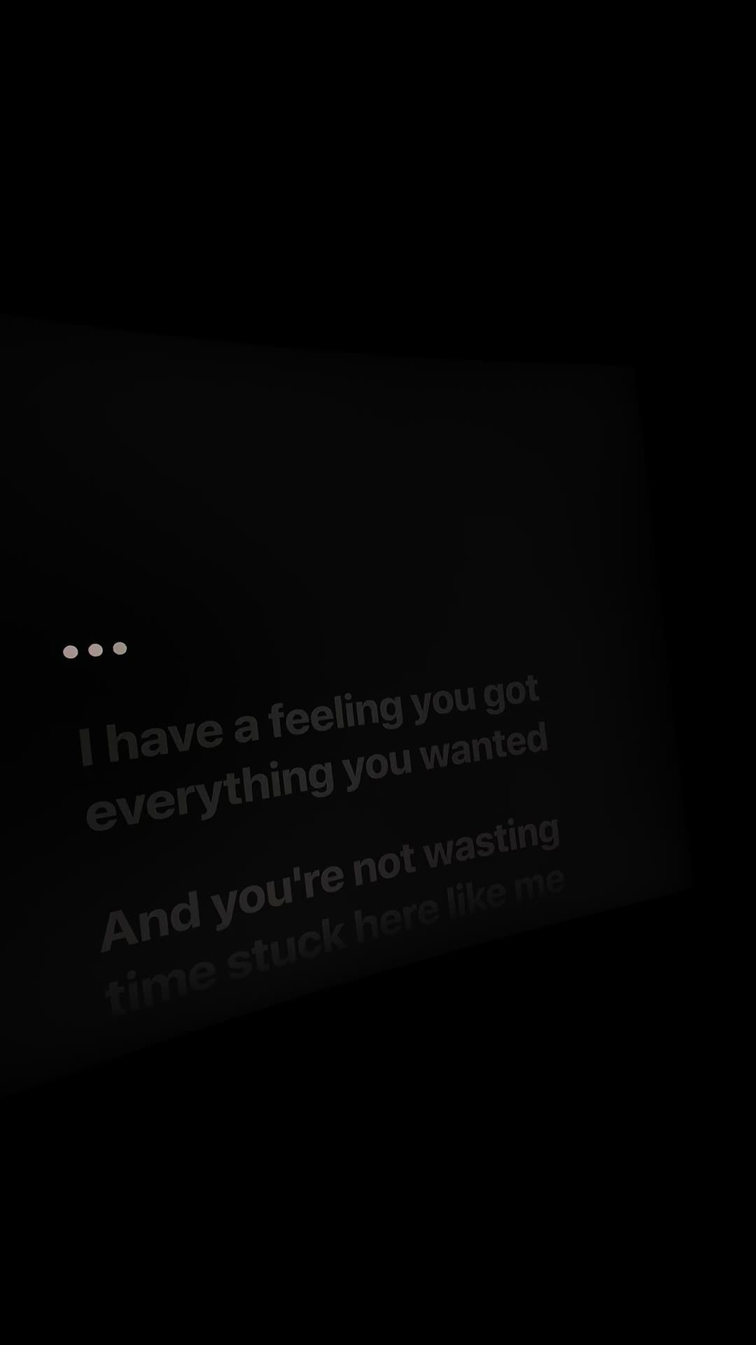 @🎧