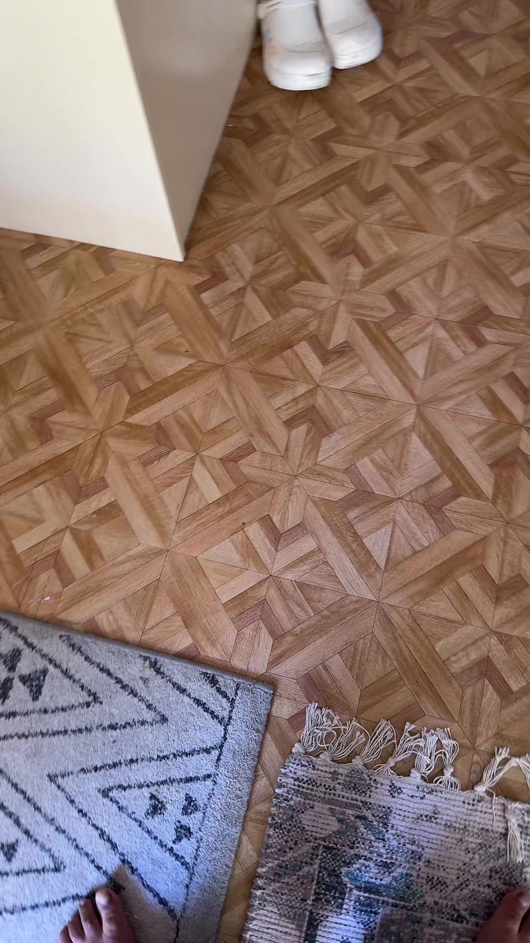 @Ali.c