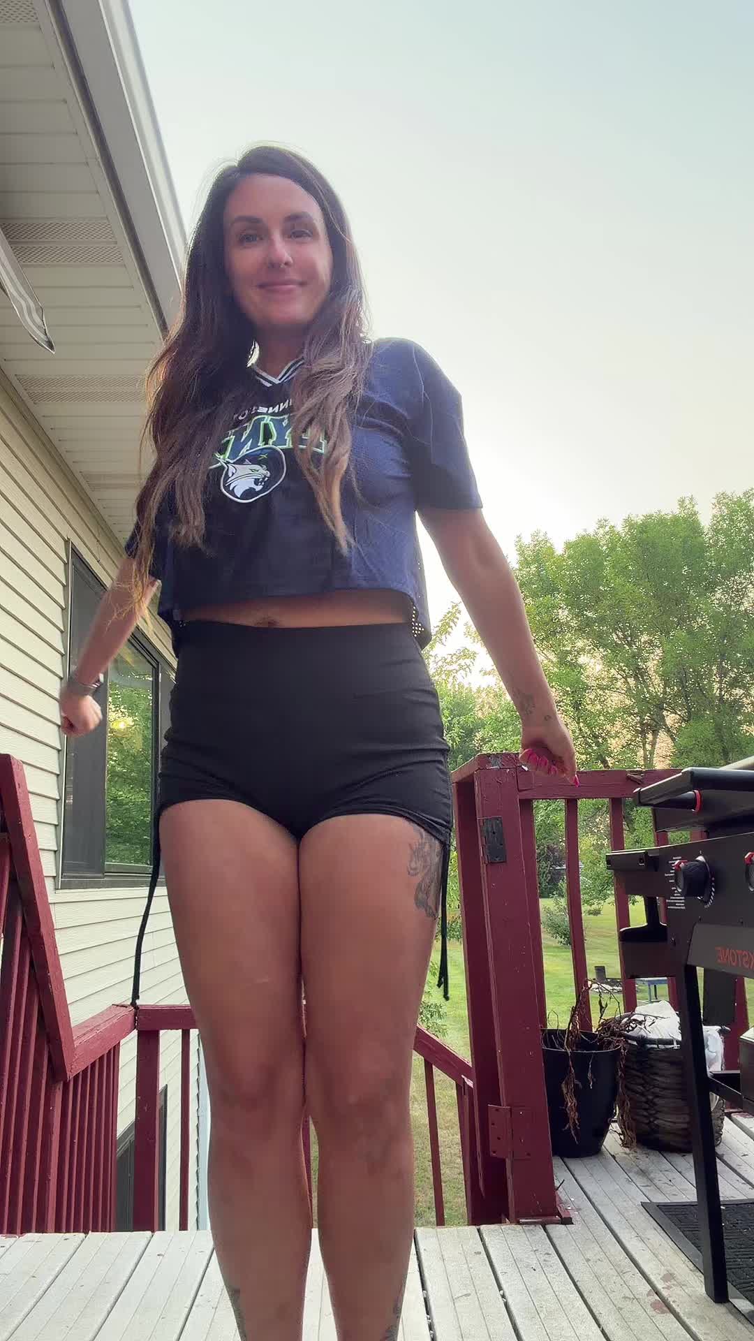 @barefootmamamnfree