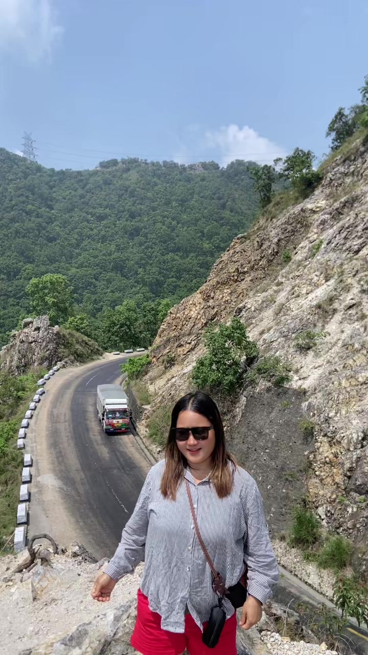 @mira pradhan🌼