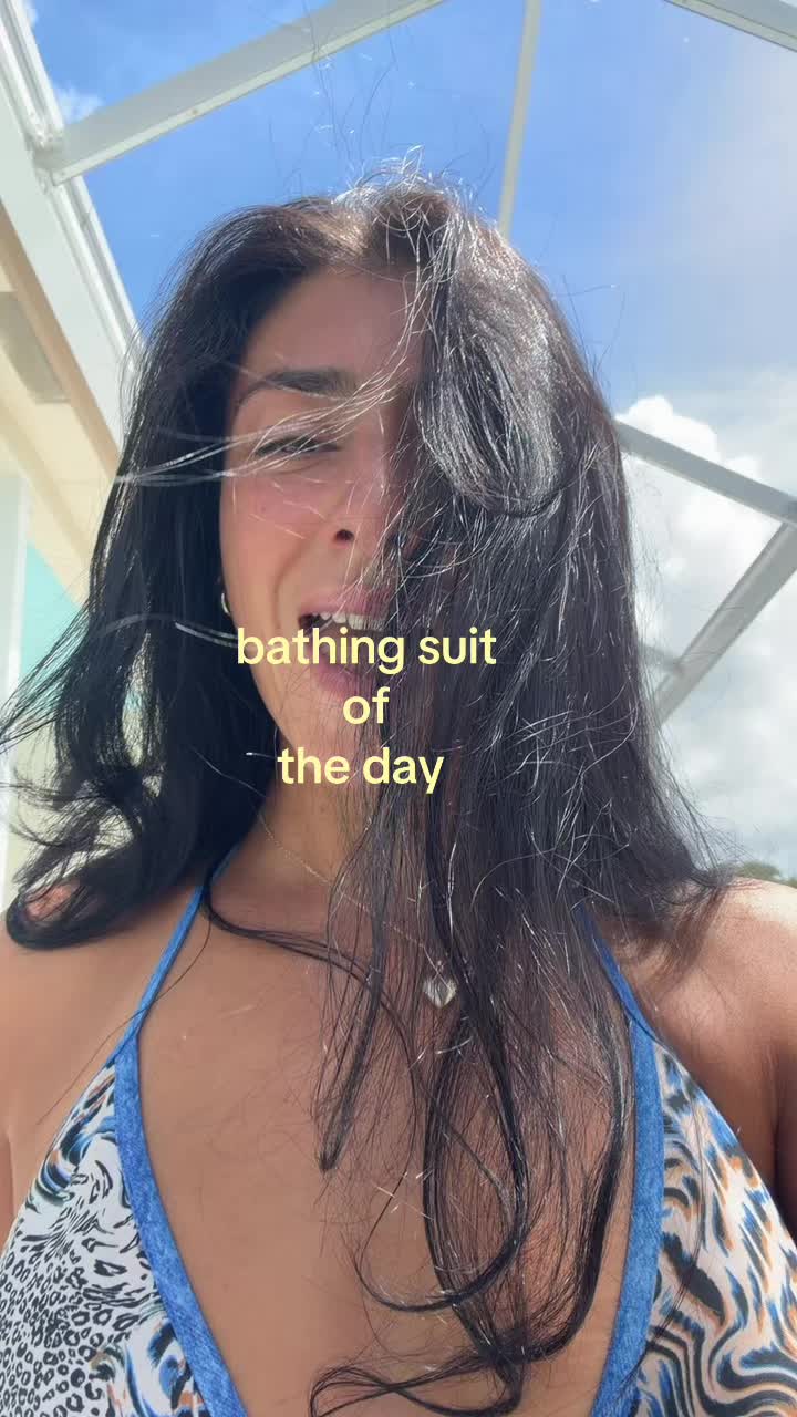 @alexaalbanese