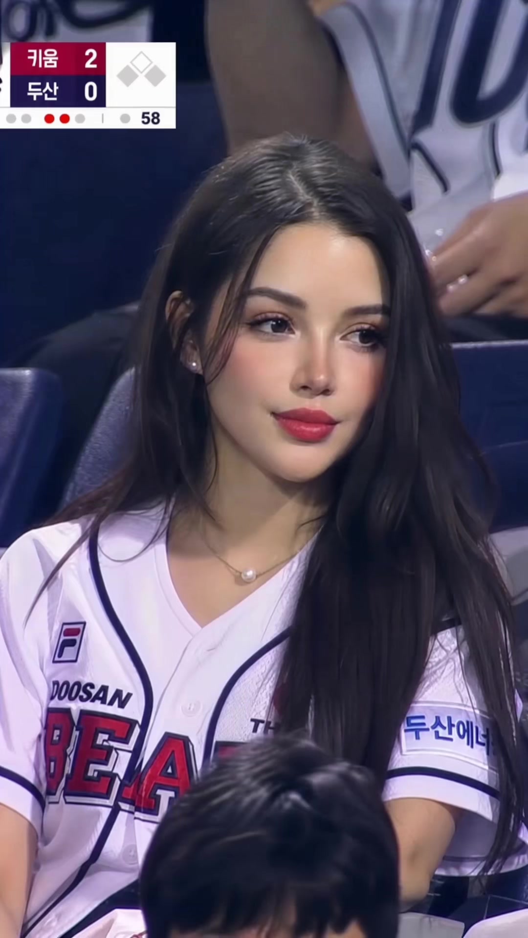 @Sof&iacute;a Brano