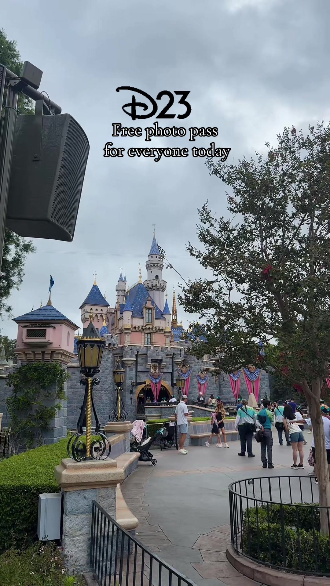 @Nysea ✨ Disney Mom