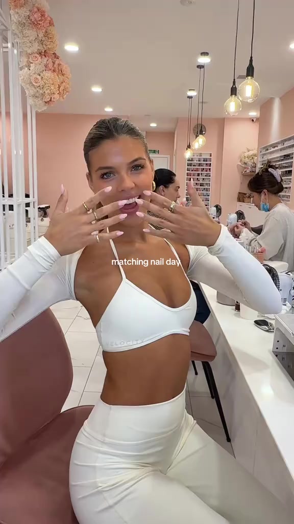 @Adora Haus