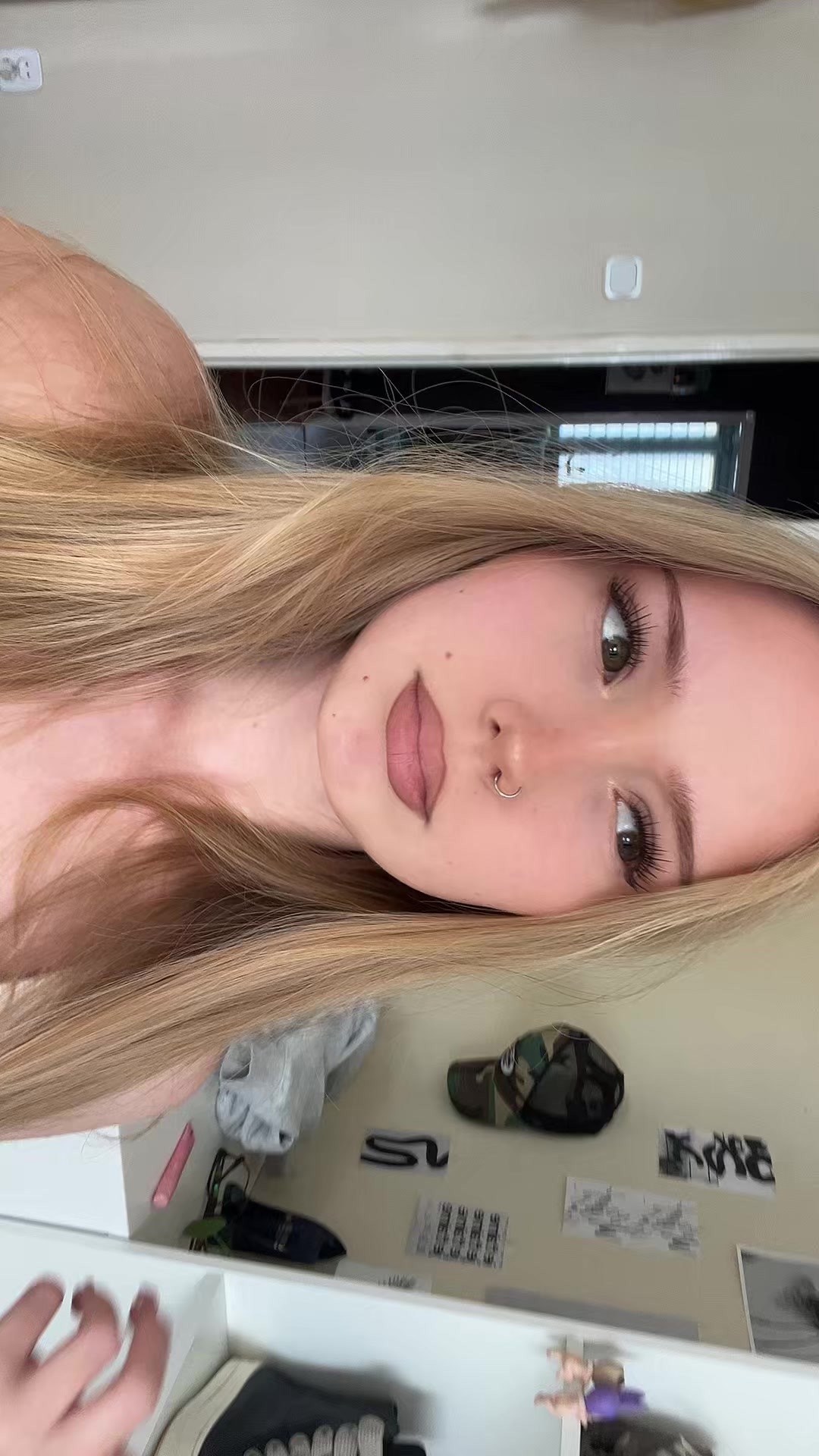 @ameliaᥫ᭡