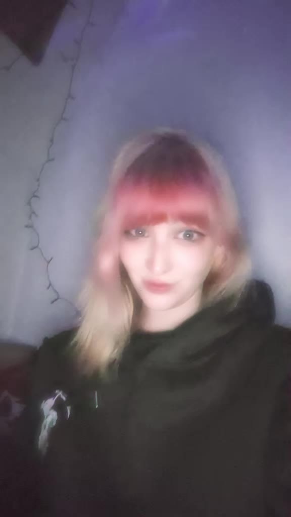 @𝕸𝖎𝖘𝖘𝖉𝖔𝖑𝖑𝖋𝖆𝖈𝖊