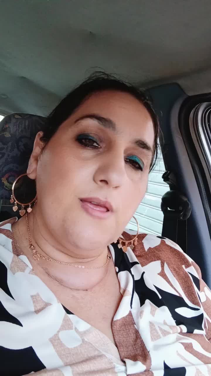 @titty12