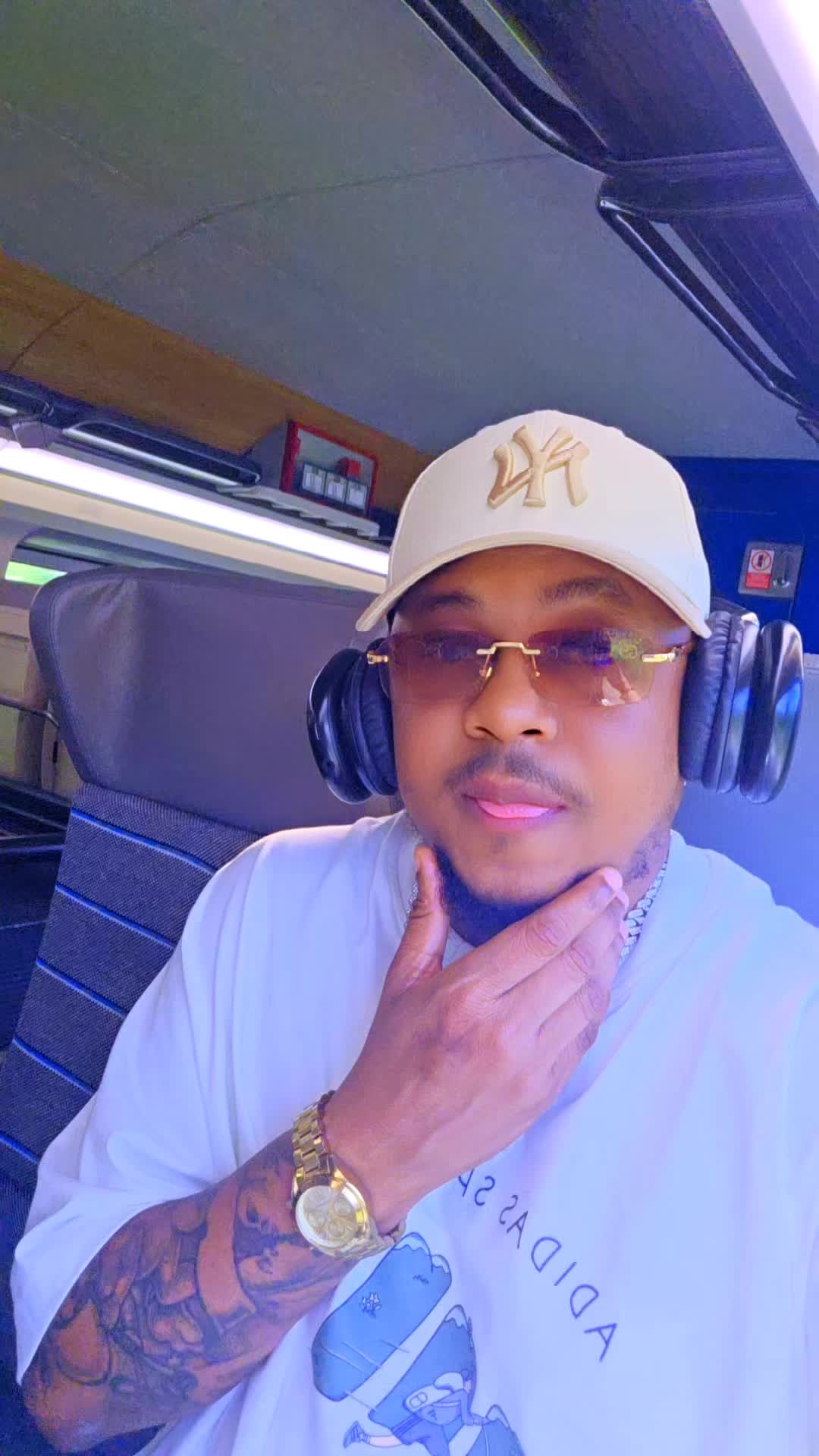 @Deplick Pomba Officiel