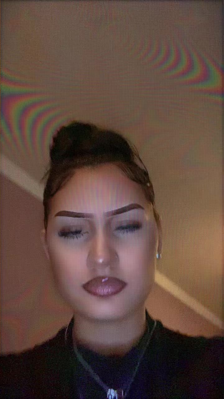 @โ๐๐๐ฃ๐๐