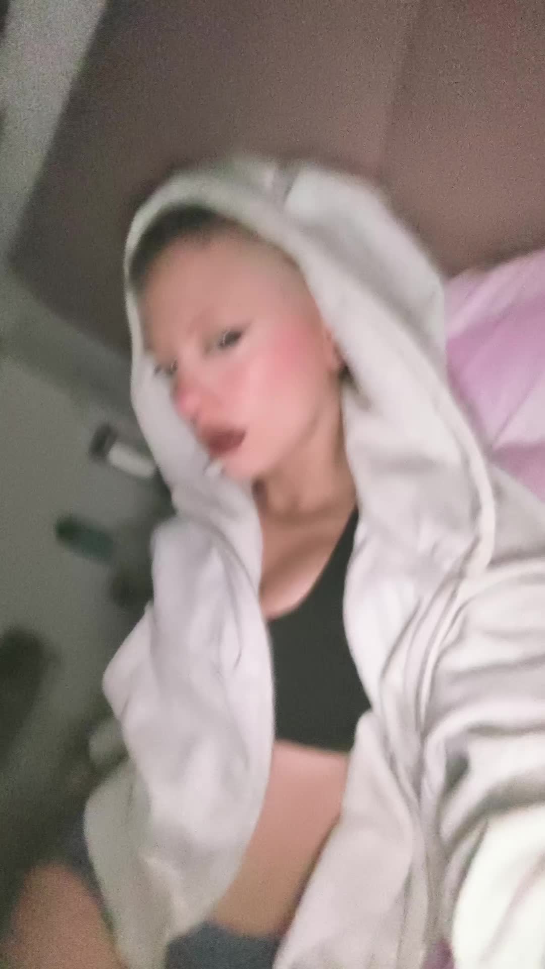 @roryy