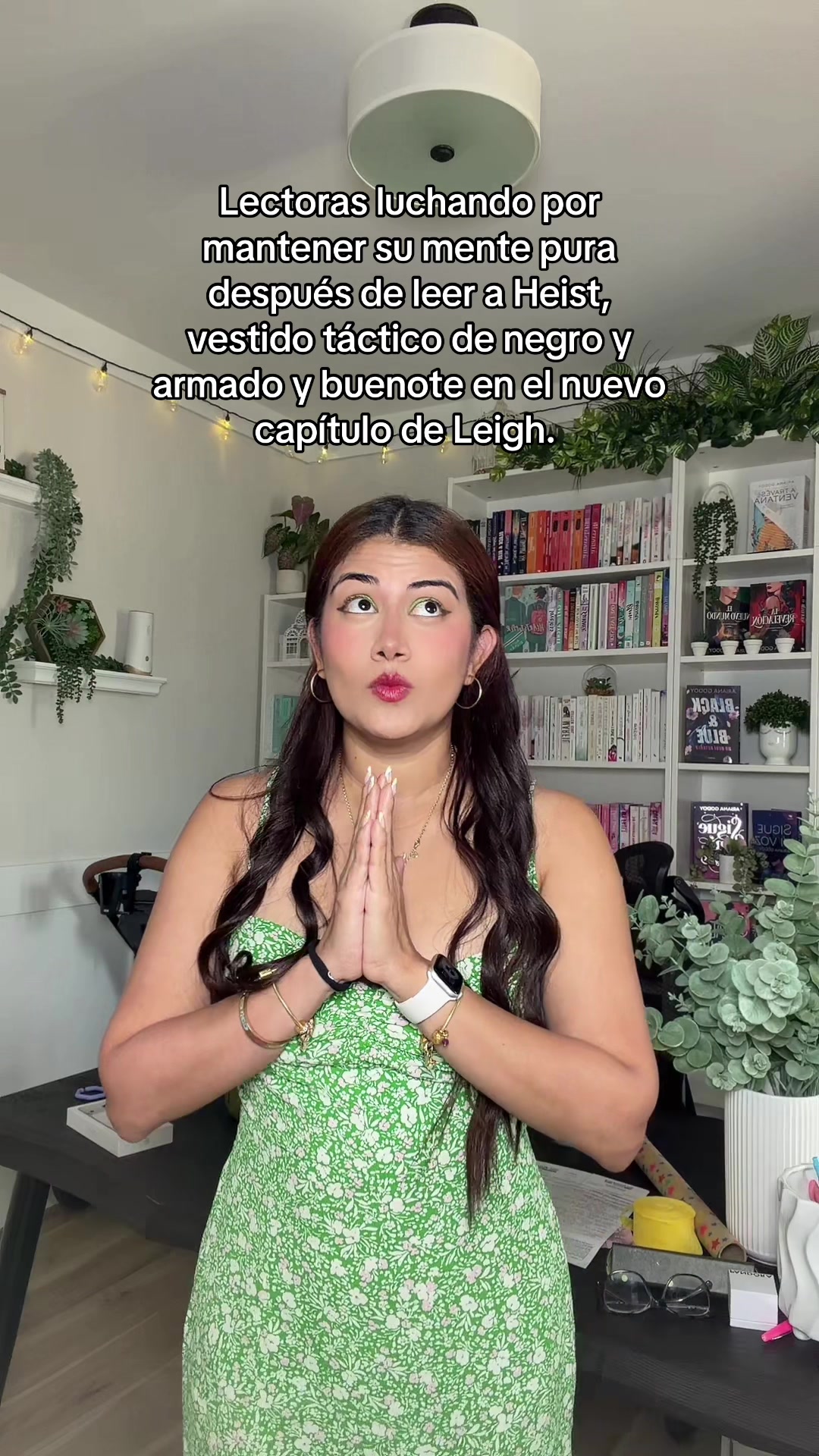 @Ariana Godoy 📚 Author