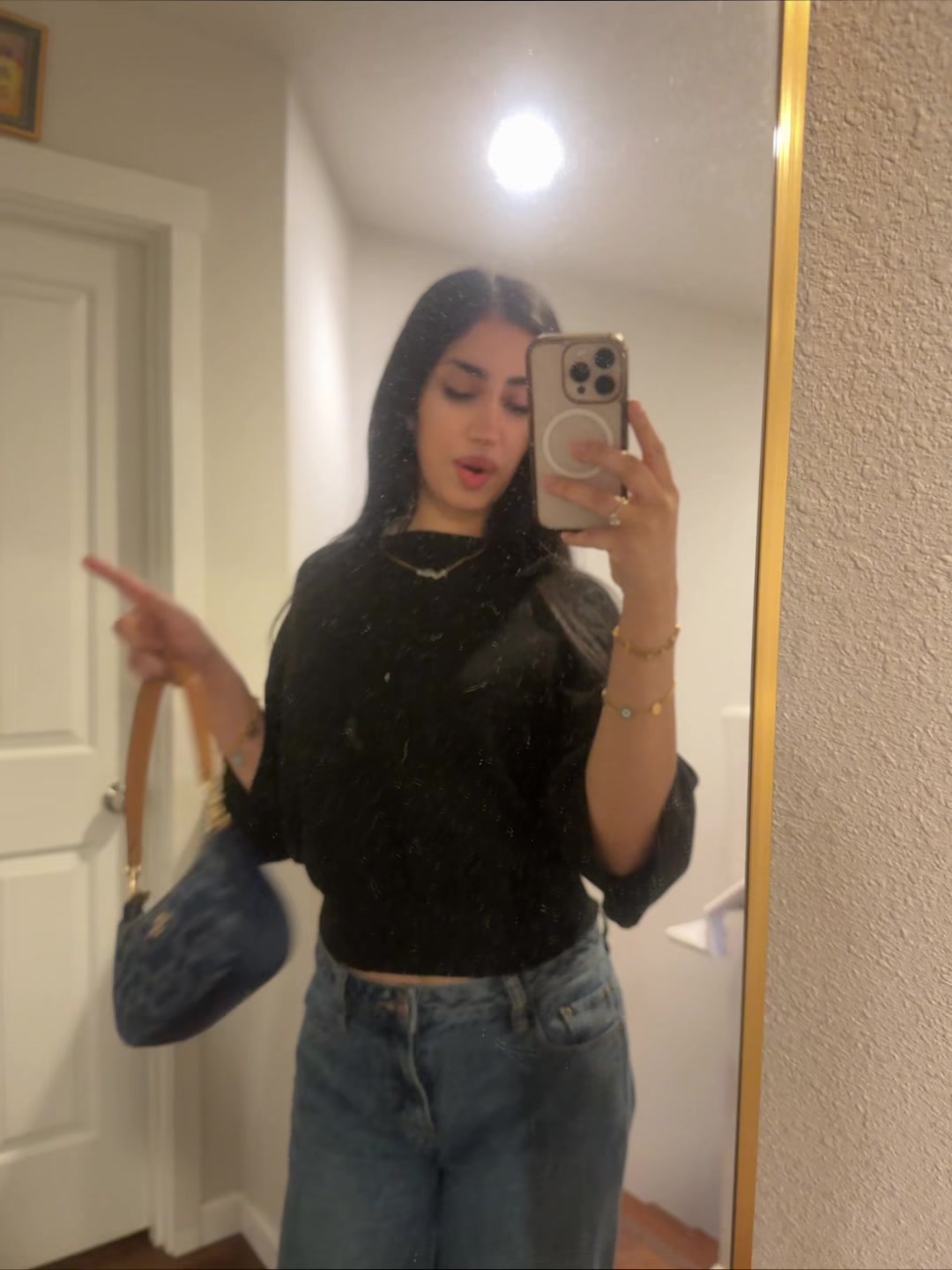 @zuri
