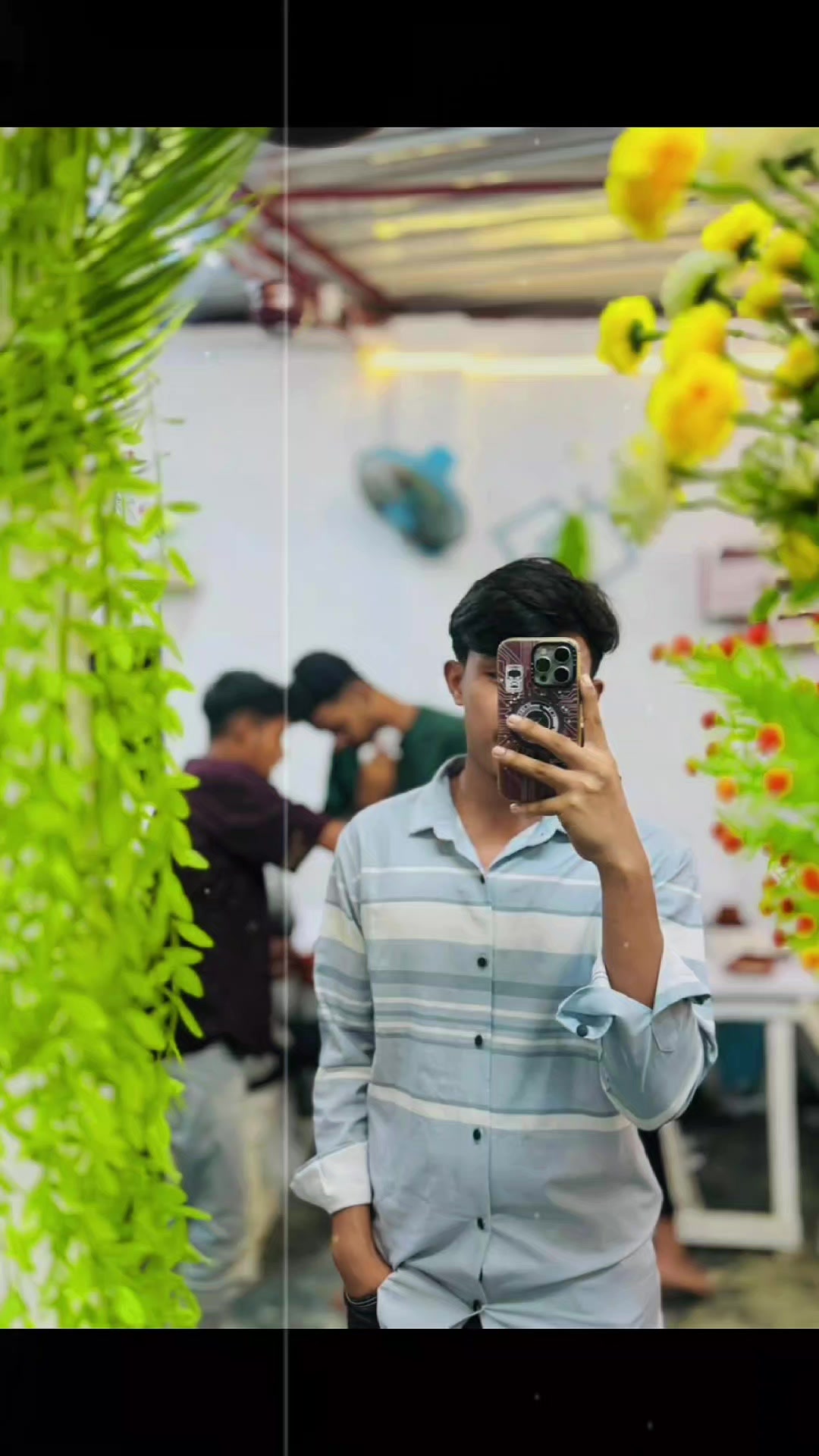 @R...🚩