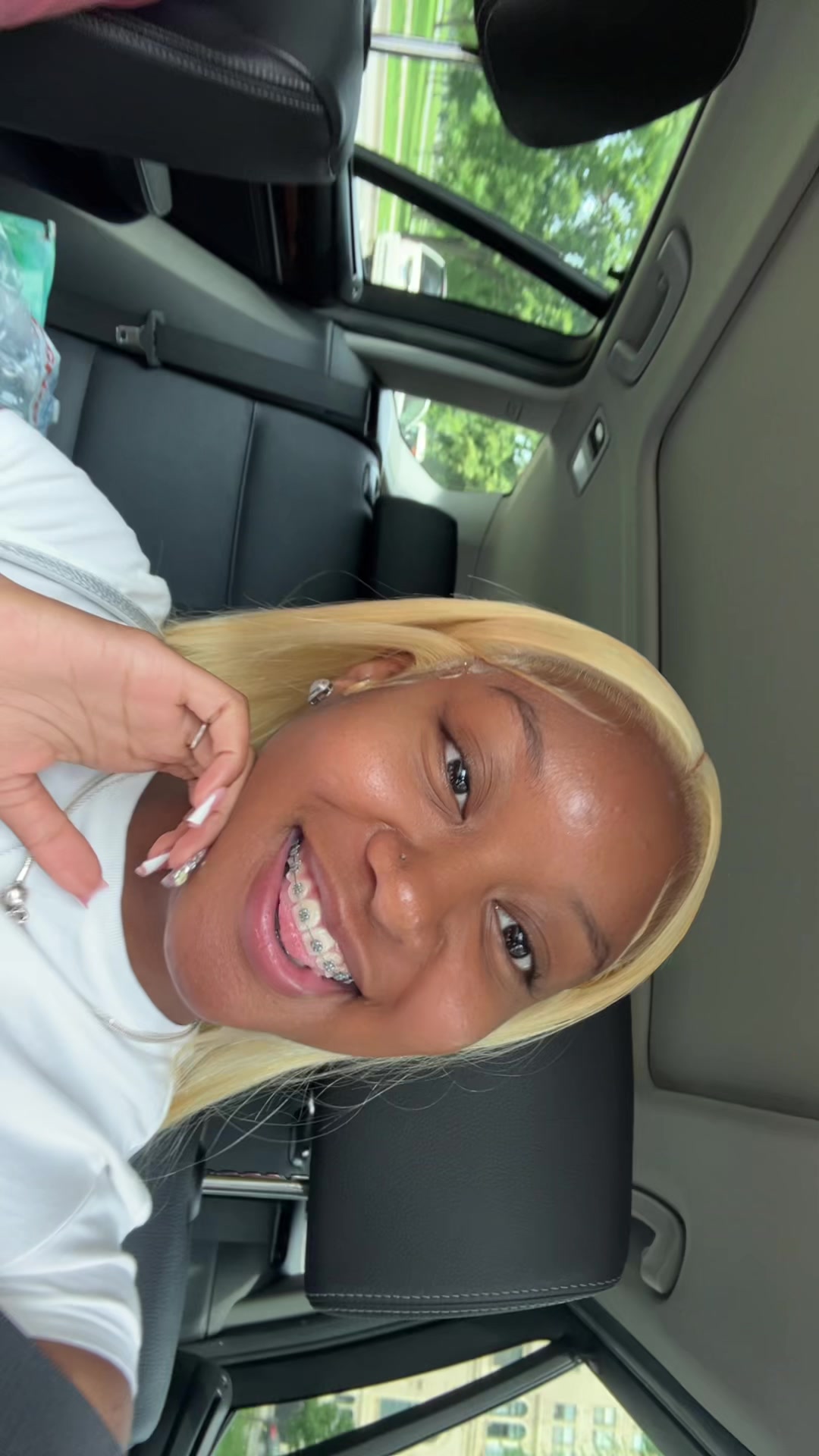 @_thereallshanya