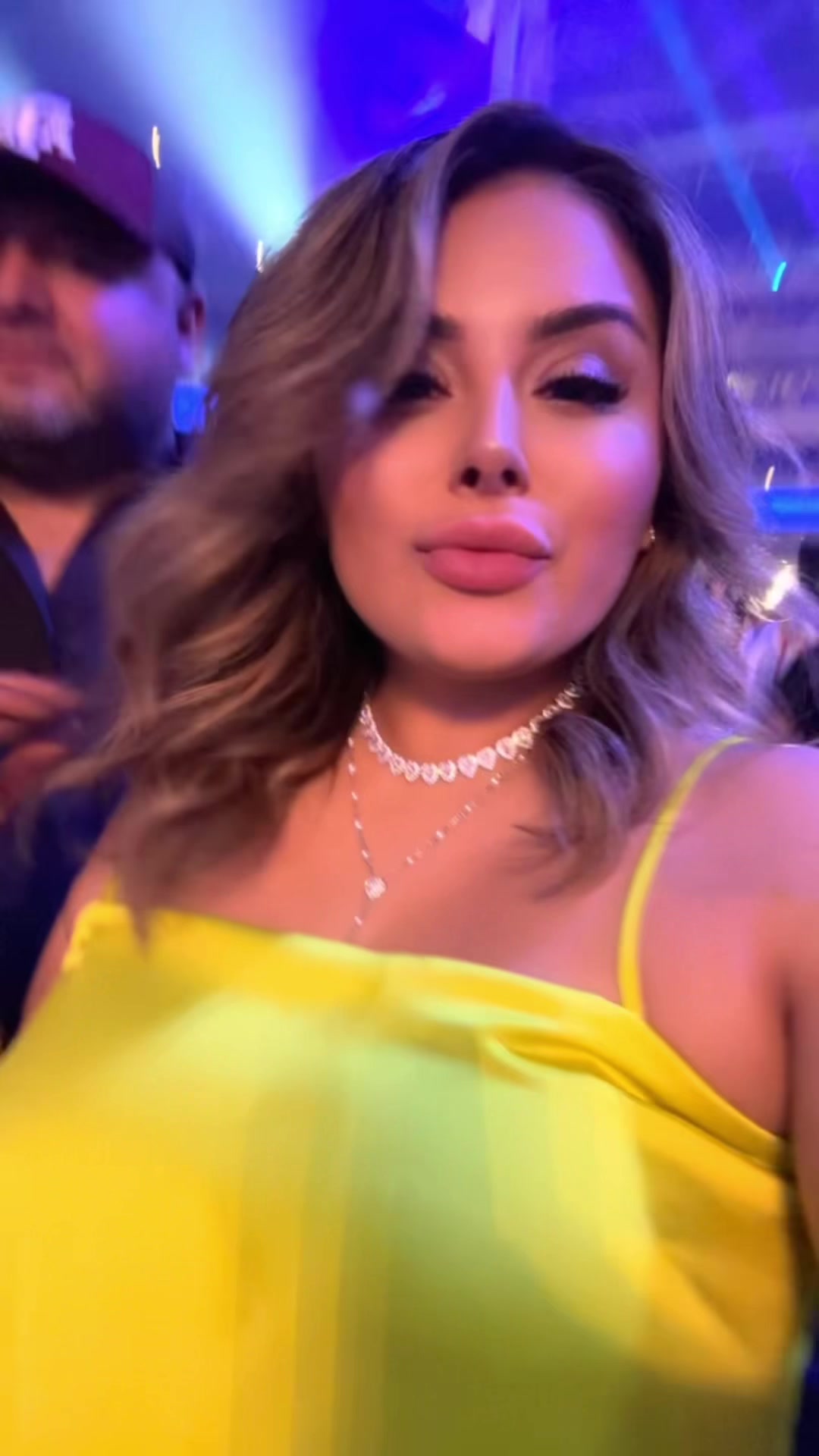 @Esined