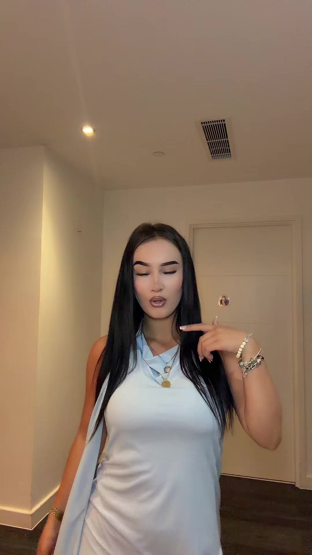 @SM🤤